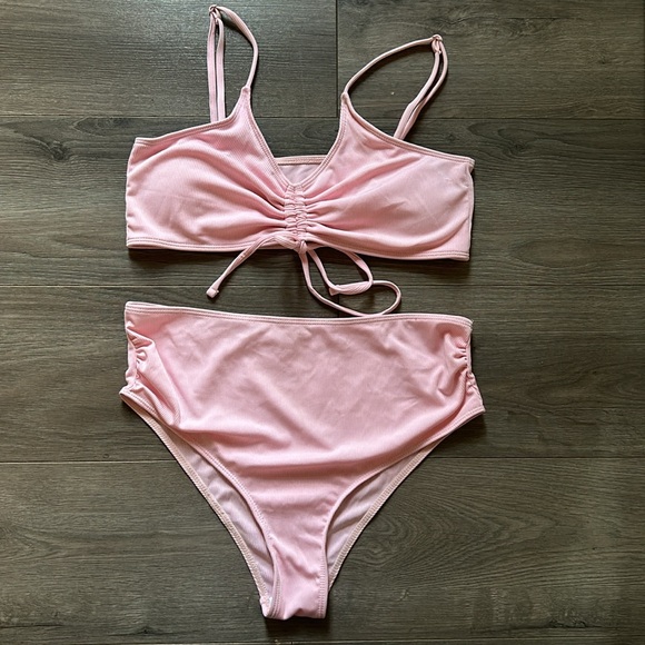 2 Maternity Bikinis - Picture 6 of 9